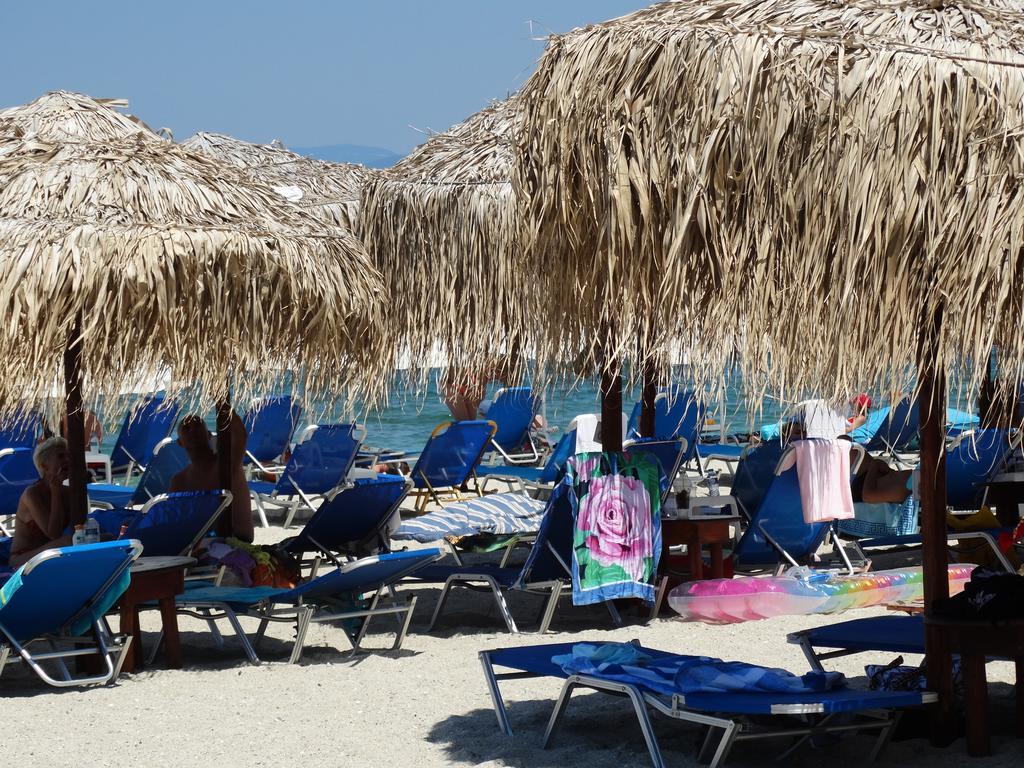 Hotel Rigakis Пефкохори Экстерьер фото